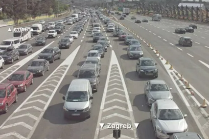 Ogromna kolona na ulazu iz Slovenije u Hrvatsku