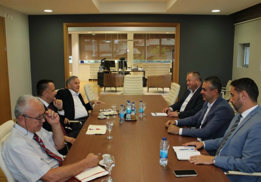 FOTO: KABINET MINISTRA LAKIĆA