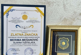 Glavnoj tužiteljici USK Merimi Mešanović uručena zlatna značka 