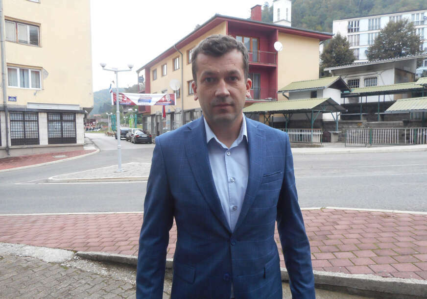 FOTO: SRNA