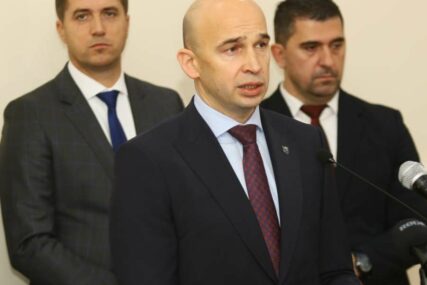 Vlada ZDK nije prihvatila izvještaj o radu JU Zavod za medicinu rada i sportsku medicinu ZDK:  "Nemaju pozitivno poslovanje"