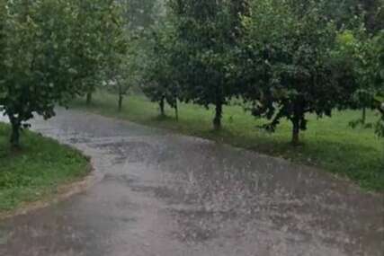 Potkozarje dočekalo kišu poslije dva mjeseca suše VIDEO
