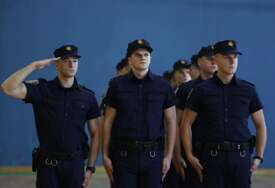 U Sarajevu promovirana 45. generacija policajaca MUP-a Srednjobosanskog kantona (FOTO)