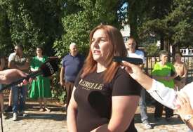 Roditelji pretučenog dječaka protestuju ispred škole