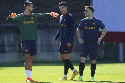POGIBIJA JOTE UZDRMALA SPORTSKI SVIJET Ronaldo podijelio posebnu fotografiju: "Do nedavno smo bili zajedno, tek si se…“ (FOTO)