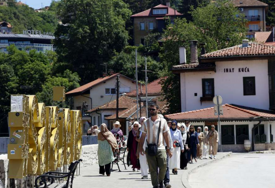 TURISTIČKA SEZONA U FOKUSU Pojačani nadzori na području Kantona Sarajeva iz oblasti tržišno- turističke inspekcije, sanitarne inspekcije i inspekcije za hranu