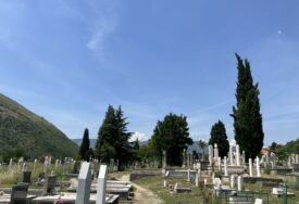 Ekshumacija u Mostaru na lokalitetu Šarića harem