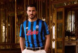Atalanta predstavila nove dresove: Kolašinac ušao u ulogu modela (VIDEO)