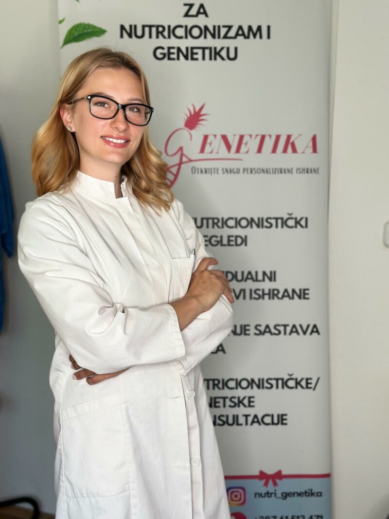 FOTO: KNEZOVIĆ: VODU TREBA PITI POLAHKO...