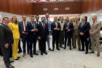 SNSD-ovci se pohvalili prijemom u Ambasadi SAD u Sarajevu