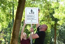 Zabranjen ulazak pasa u Veliki park: Postavljene informativne table s pravilima za vlasnike