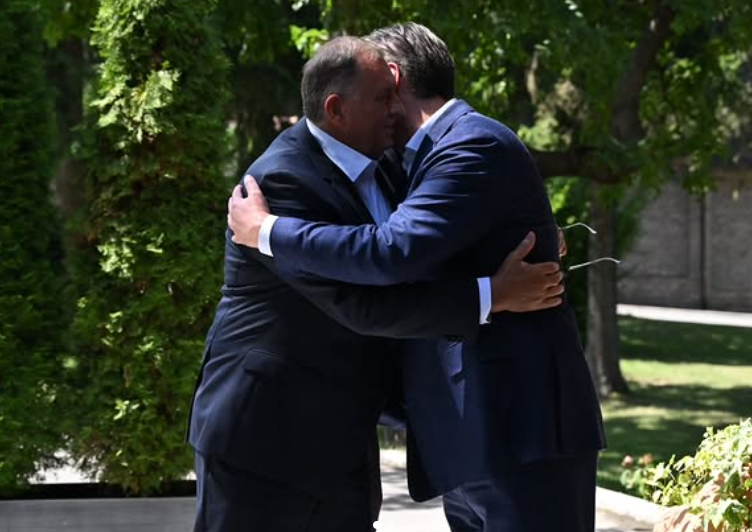 FOTO: INSTAGRAM/ ALEKSANDAR VUCIC