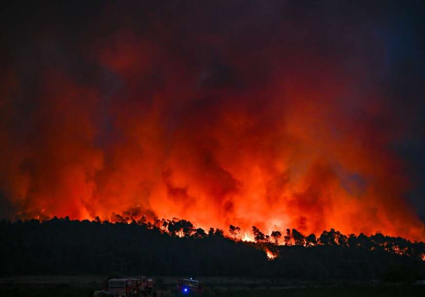 FOTO: EPA/ PHILIPPE MAGONI
