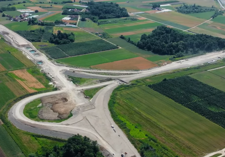 FOTO: PRINTSCREEN VIDEO FB / ЈП АУТОПУТЕВИ РЕПУБЛИКЕ СРПСКЕ / PC REPUBLIC OF SRPSKA MOTORWAYS 