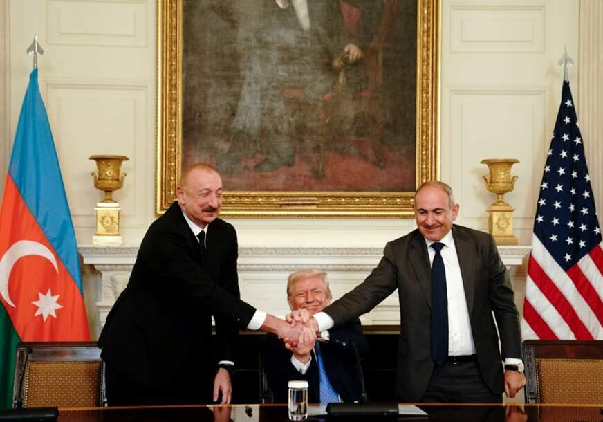 FOTO: EPA/NATHAN HOWARD