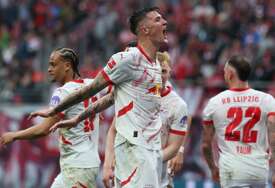 Manchester United poslao ponudu za Benjamina Šeška