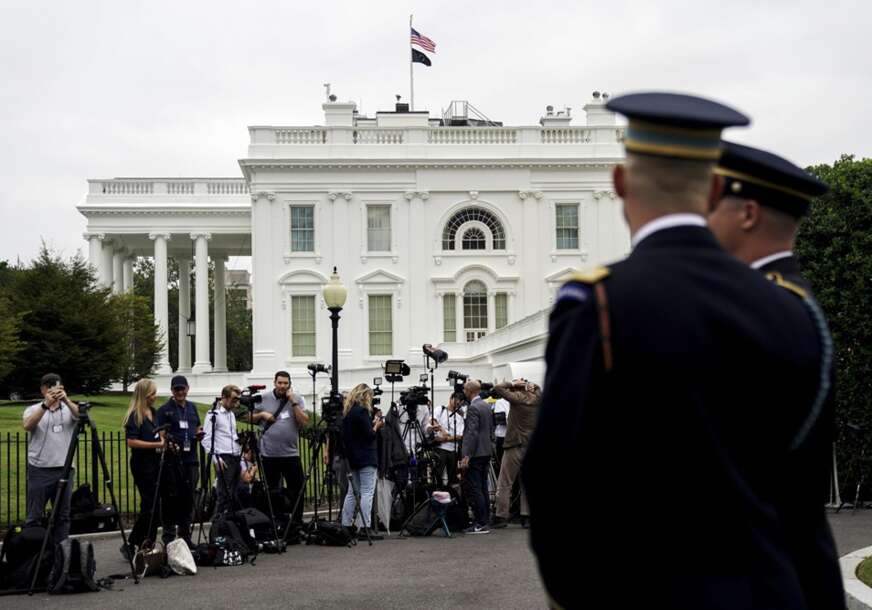 FOTO: EPA/WILL OLIVER