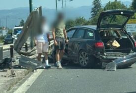 Nesreća u Blažuju: Audijem udario u bankinu