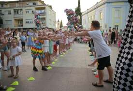 Čapljinski međunarodni ljetni karneval privukao nove grupe i brojne posjetioce