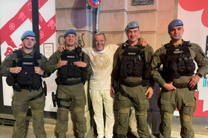 Hadžihafizbegović s pripadnicima MUP-a: Dok policija u Srbiji bije svoj narod, sarajevska čuva goste iz 50 država