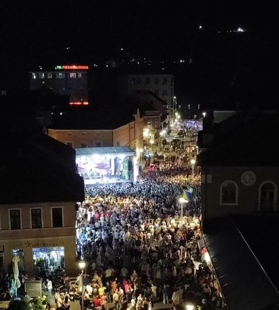 FOTO: USTUPLJENA FOTOGRAFIJA