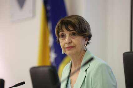 DA LI JE SLUČAJNO Kolegij Predstavničkog doma PS BiH pokreće pitanje izbora člana CIK-a BiH umjesto Irene Hadžiabdić u vrijeme prijevremenih izbora za predjednika RS-a