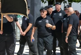 Užas u Kninu: Orilo se "Za dom spremni"