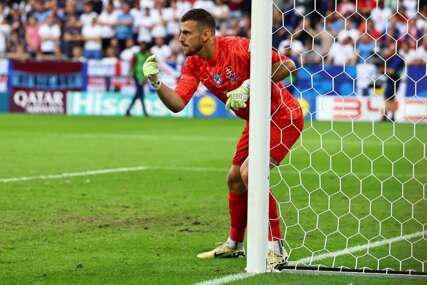 Burnley doveo još jedno pojačanje, ovog puta među stativama
