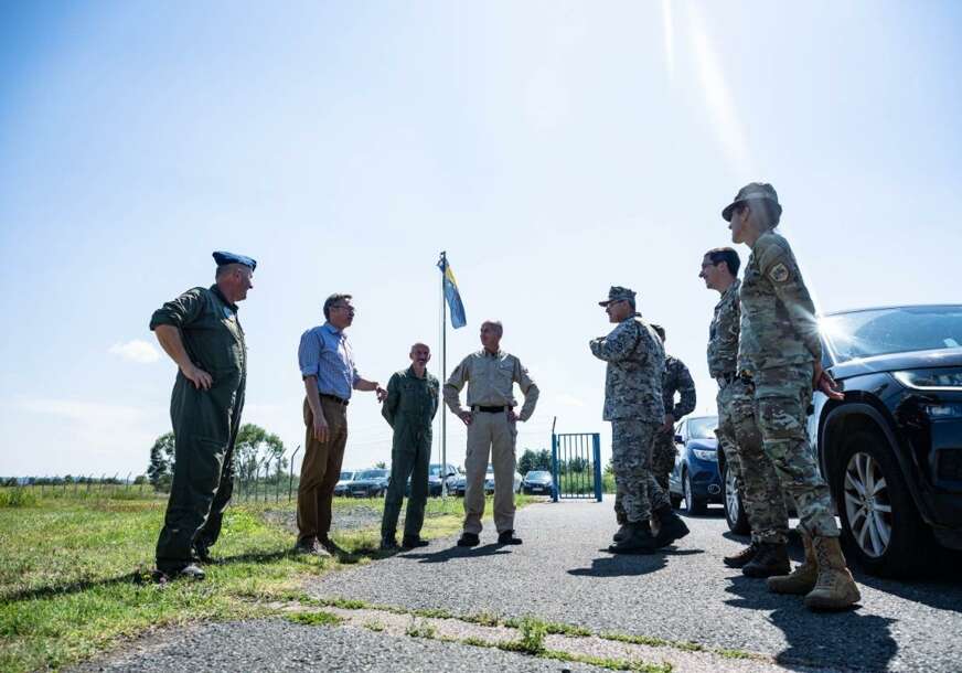 FOTO: NATO BIH