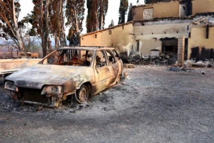 Haos u Francuskoj: Zbog požara zatvorene ceste, brojni stanovnici i turisti evakuisani