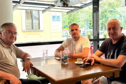 Borenović sa Stanivukovićem i Ivanićem: Nećemo s vladajućim režimom RS-a u avanturizam, radikalizam i bahatost