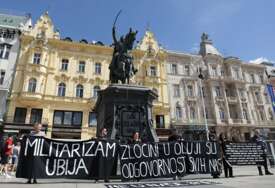 U Zagrebu održana antiratna akcija "Zločini u Oluji su odgovornost svih nas"