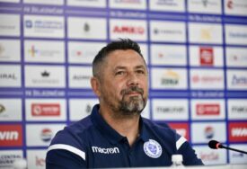 Admir Adžem pred Rudar: "Lakše mi je pripremati derbije..."
