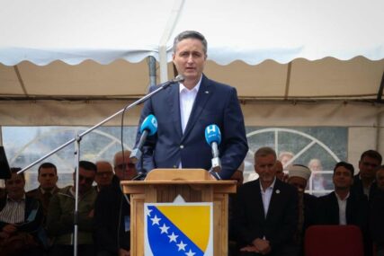 Bećirović na Vlašiću na 'Danima pobjede': Odlučni smo čuvati istinu o našim herojima