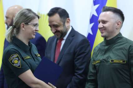 Uručeni certifikata polaznicima obuke za borbu protiv nasilja u porodici i nasilja nad ženama (FOTO)