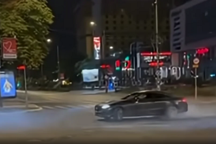 Sarajevska policija pronašla mladića (25) koji je Mercedesom divljao na Marijin Dvoru: Evo sa koliko je kažnjen (VIDEO)