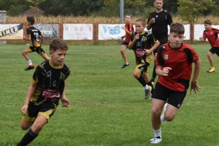 Prvi 'Dizdaruša Cup 2025' okupio mlade nogometaše iz Brčkog i regije