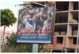 U Istočnom Sarajevu postavljen bilbord podrške Miloradu Dodiku