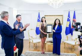 Dua Lipa dobila kosovsko državljanstvo