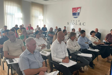 Bošnjaci Stoca: Režijom HDZ-a će se mezaristan izmjestiti u područje uz entitetsku liniju, to je uvredljivo
