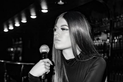 Lu Dedić u 2 mjeseca ostala je bez bake Gabi i oca Matije: Dirljivom fotografijom se oprostila od njih