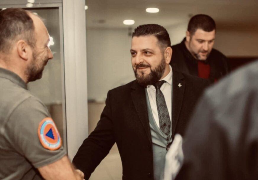 FOTO: USTUPLJENA FOTOGRAFIJA
