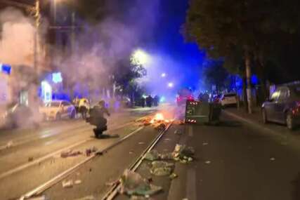 Bild: Masovni protesti, nasilje, podjele - Srbija tone u haos