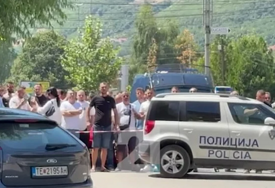 Pucnjava u Tetovu usred dana: Jedna osoba ubijena i više povrijeđenih, jedna od njih slučajna prolaznica