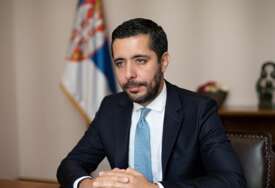 Uhapšen bivši ministar u Vladi Srbije Tomislav Momirović, ponovo izdat nalog za hapšenje Gorana Vesića