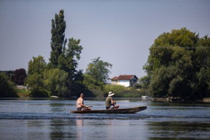 NP Una i Bihać ljepotom i gostoprimstvom privlače turiste iz cijelog svijeta (FOTO)