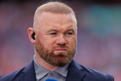 Rooney oštar: "Da sam Slot, izbacio bih Salaha iz tima!"