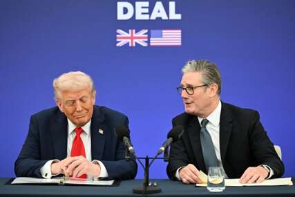 Trump i Starmer ozvaničili historijski sporazum: SAD i UK bliži nego ikada