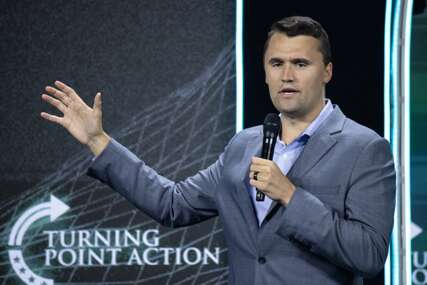 Charlie Kirk preminuo nakon atentata koji je na njega izveden tokom političkog skupa