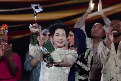 Vijetnamski pjevač Duc Phuc pobijedio na ruskoj alternativi Eurovizije